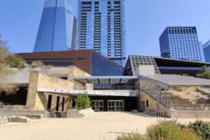 Hội đồng thành phố Austin ấn định phân công ủy ban năm 2026, nỗ lực khôi phục cơ quan về khả năng chi trả khu vực 12 Hội đồng thành phố Austin ấn định phân công ủy ban năm 2026, nỗ lực khôi phục cơ quan về khả năng chi trả khu vực