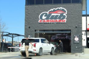 Club Car Wash Mở Chi Nhánh Thứ Ba Tại Boerne, Fair Oaks Ranch