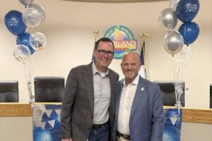 Luật sư thành phố Pearland nghỉ hưu sau 29 năm phục vụ