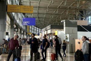 Sân bay Austin mở đường bay thẳng đến Quần đảo Cayman 18 Sân bay Austin mở đường bay thẳng đến Quần đảo Cayman