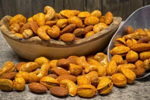 6 cập nhật ẩm thực mới tại Dallas-Fort Worth: Hạt rang kiểu Trung Đông, Onigiri Nhật Bản