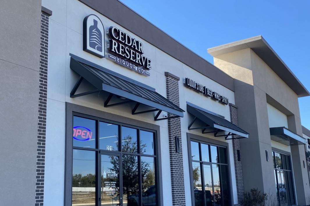 Cửa hàng rượu Cedar Reserve đã khai trương tại Cedar Park 1 407428
