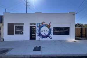 Quimera Gallery ATX Khai Trương Tại East Austin