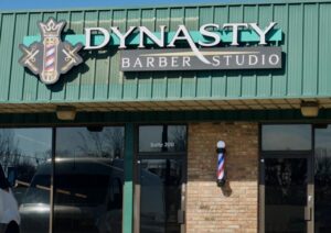 Tiệm hớt tóc Dynasty Barber Studio mở địa điểm đầu tiên tại DFW