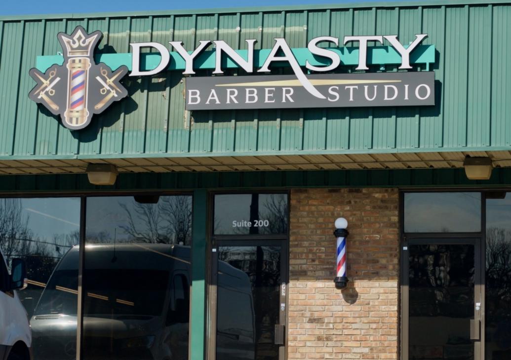Tiệm hớt tóc Dynasty Barber Studio mở địa điểm đầu tiên tại DFW 1 407641