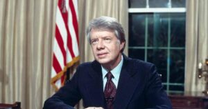 01-21-1977: Tổng Thống Carter ân xá những người trốn quân dịch