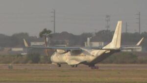 Hải quân Mexico đưa thi hài nạn nhân vụ rơi máy bay về nước