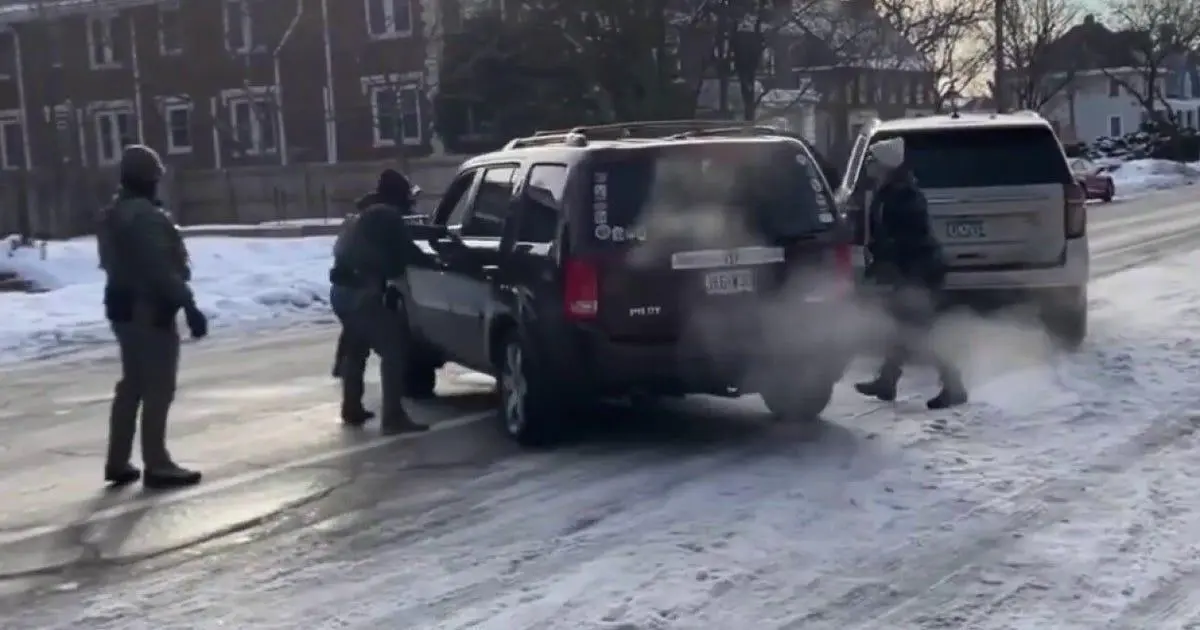 Biểu tình chống ICE ở Houston sau vụ nổ súng ở Minneapolis