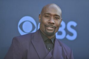 Tử vi ngày 1/1/2026: Morris Chestnut và sự phát triển cá nhân