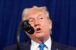 Tổng Thống Donald Trump tuyên bố bắt giữ Tổng Thống Maduro tại Venezuela 8 Tổng Thống Donald Trump tuyên bố bắt giữ Tổng Thống Maduro tại Venezuela