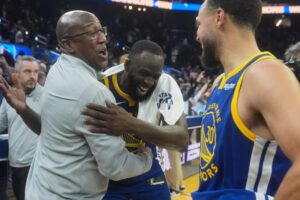 Nguồn gốc từ Warriors đã chuẩn bị cho Huấn luyện viên Mike Brown cơ hội dẫn dắt Knicks