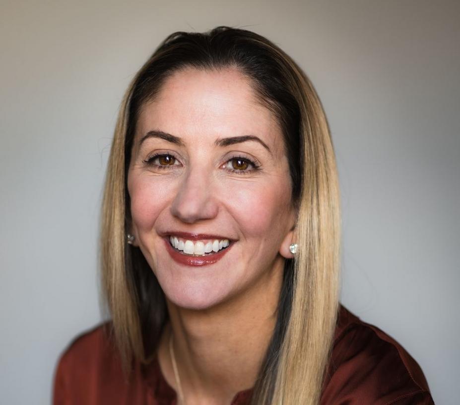 Acrew Aliisa Rosenthal