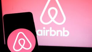 Airbnb và 211 LA hợp tác cung cấp nhà ở khẩn cấp