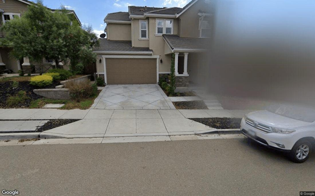 Nhà ở tại Hạt Alameda: Bất động sản trên Đường South Terracina bán giá 2,4 triệu đô la 1 Alameda County real estate Real estate on South Terracina Drive sells for 2.4 million