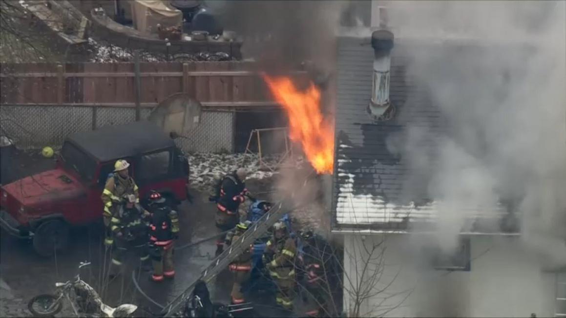 Một người nhập viện sau hỏa hoạn tại nhà ở Ambler 1 Ambler fire 1 5 26