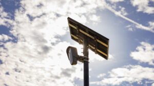 Cơ quan Liên bang bị chỉ trích vì sử dụng trái phép thiết bị đọc biển số tại Mountain View