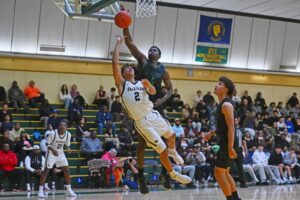 Vòng Chung Kết “Crush in the Valley”: Đội Số 1 Salesian Rượt Đuổi Kịch Tính Với St. Joseph-Santa Maria Nhưng Thua Tại Napa