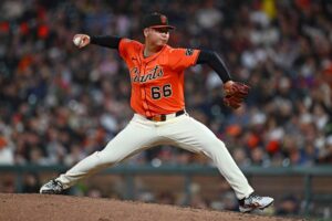 Giants bán Kai-Wei Teng cho Astros lấy prospect bắt bóng