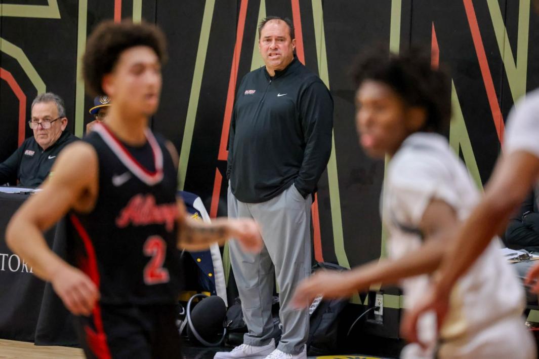 Điểm Tin Bóng Rổ: Đội Salesian Sẵn Sàng Đối Mặt Thử Thách 1 BNG L SALHOOPS 0107 12