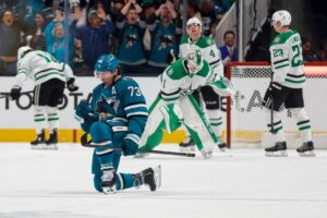 Toffoli ghi bàn quyết định, ‘Cá Mập’ San Jose lội ngược dòng trước Dallas Stars