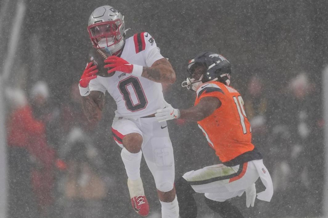 BNG L SUPERBOWL 0126 bc909f