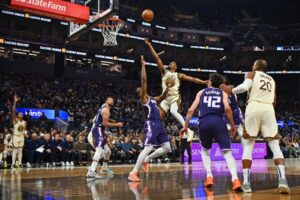 Horford và Melton giúp Warriors tìm lại phong độ chiến thắng