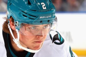 Cầu thủ Will Smith của Sharks tiến gần ngày trở lại