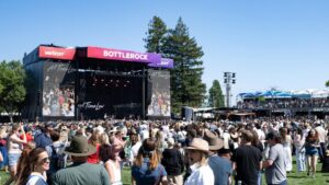 Danh sách nghệ sĩ 'khủng' tại lễ hội BottleRock 2026 9 Danh sách nghệ sĩ ‘khủng’ tại lễ hội BottleRock 2026