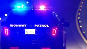 Cảnh báo Amber Alert cho 2 trẻ em và một phụ nữ mất tích ở Santa Clarita 11 Cảnh báo Amber Alert cho 2 trẻ em và một phụ nữ mất tích ở Santa Clarita