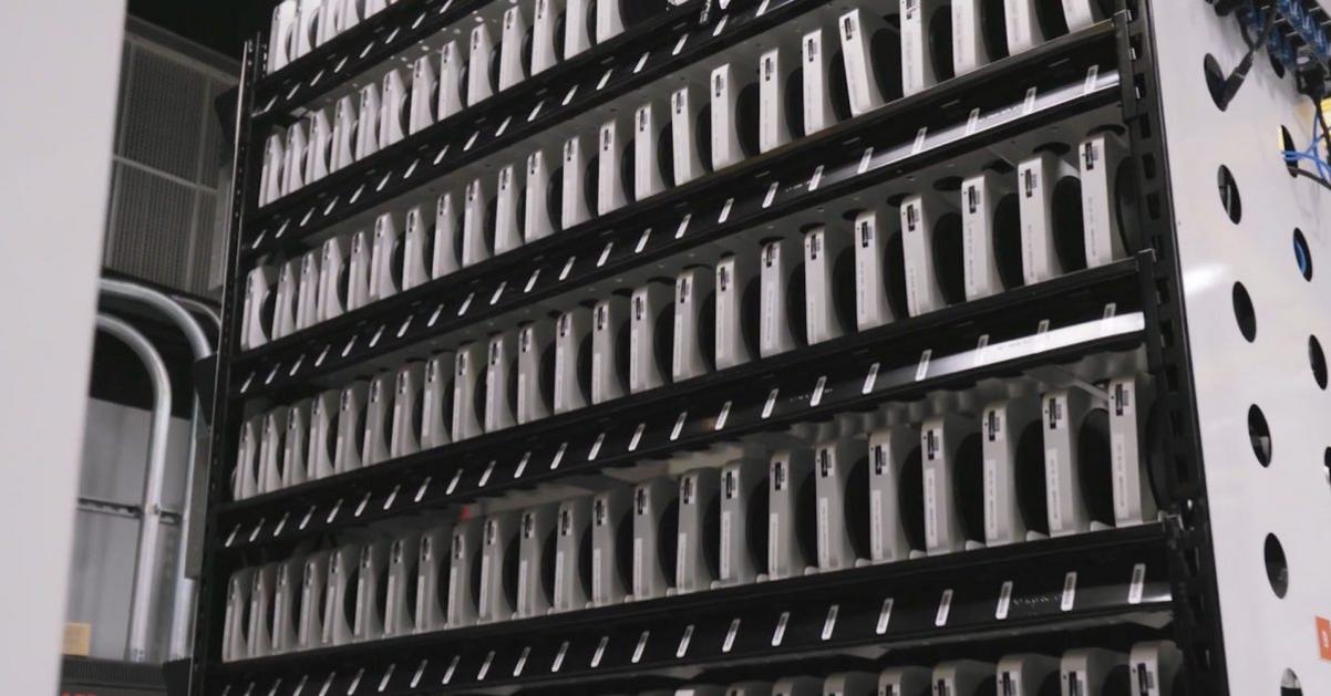 Clawdbot sparks Mac mini memes as Anthropic forces name change