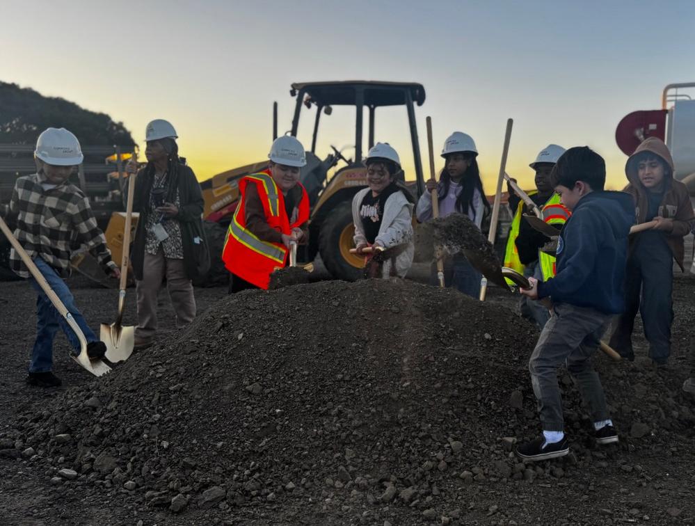 Trường Tiểu học Stege ở East Bay bắt đầu tái thiết sau khi bị coi là mối nguy môi trường 1 EBT L STEGE 02