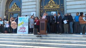 Giới chức San Francisco ủng hộ lính cứu hỏa về vấn đề bảo hiểm y tế