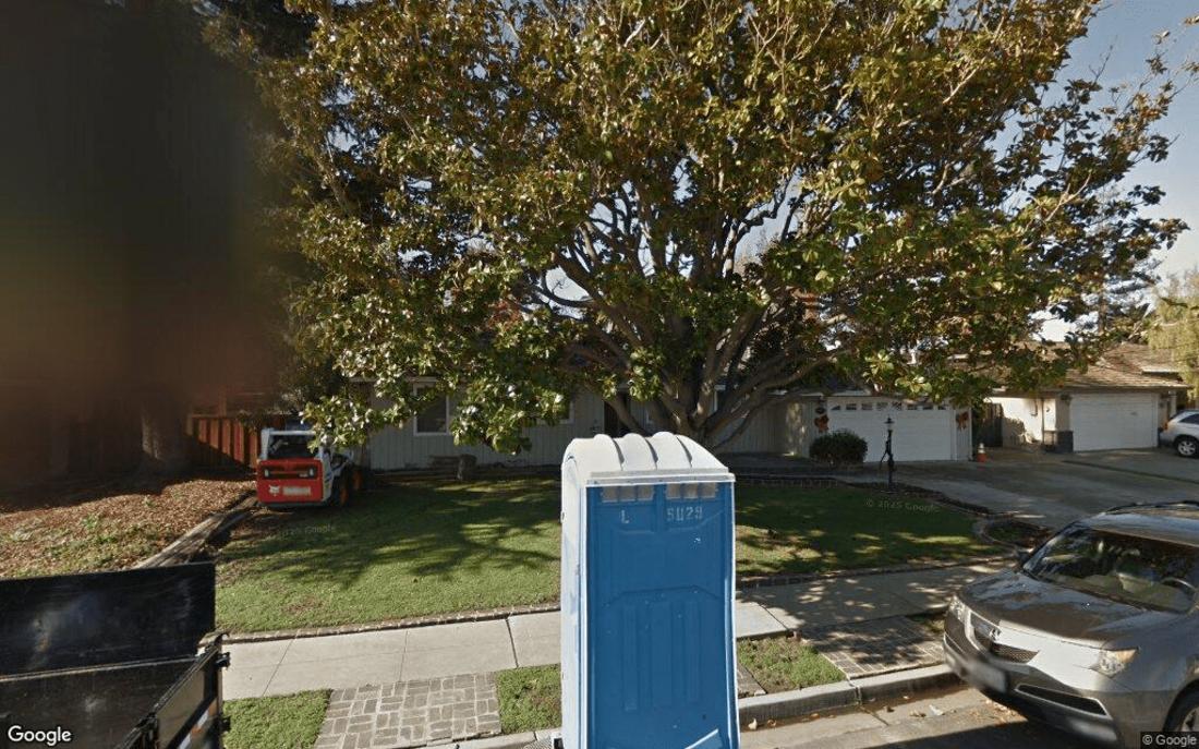 Fremont Single family residence sells for 2.9 million