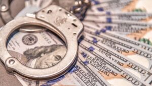 Phụ nữ New Jersey bị cáo buộc biển thủ 25.000 đô la từ quỹ PTO trường học