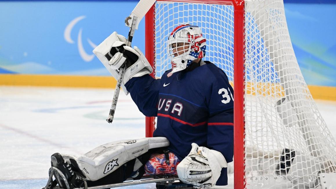 Jen Lee của Daly City hướng tới huy chương Vàng thứ tư tại Paralympics Milan Cortina 1 GettyImages 1384378394