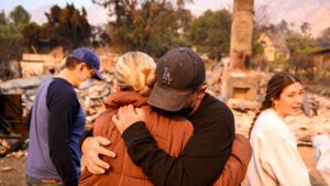 Buổi hòa nhạc gây quỹ giúp đỡ nạn nhân vụ cháy Altadena 17 Buổi hòa nhạc gây quỹ giúp đỡ nạn nhân vụ cháy Altadena