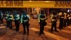 Bạn có bắt buộc phải chứng minh là công dân Mỹ?