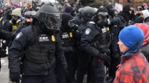 FBI điều động nhân sự đến Minneapolis giữa lúc biểu tình