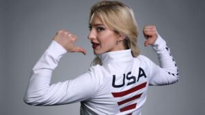 Vận động viên trượt băng Amber Glenn tự tin thể hiện bản sắc tại Olympic