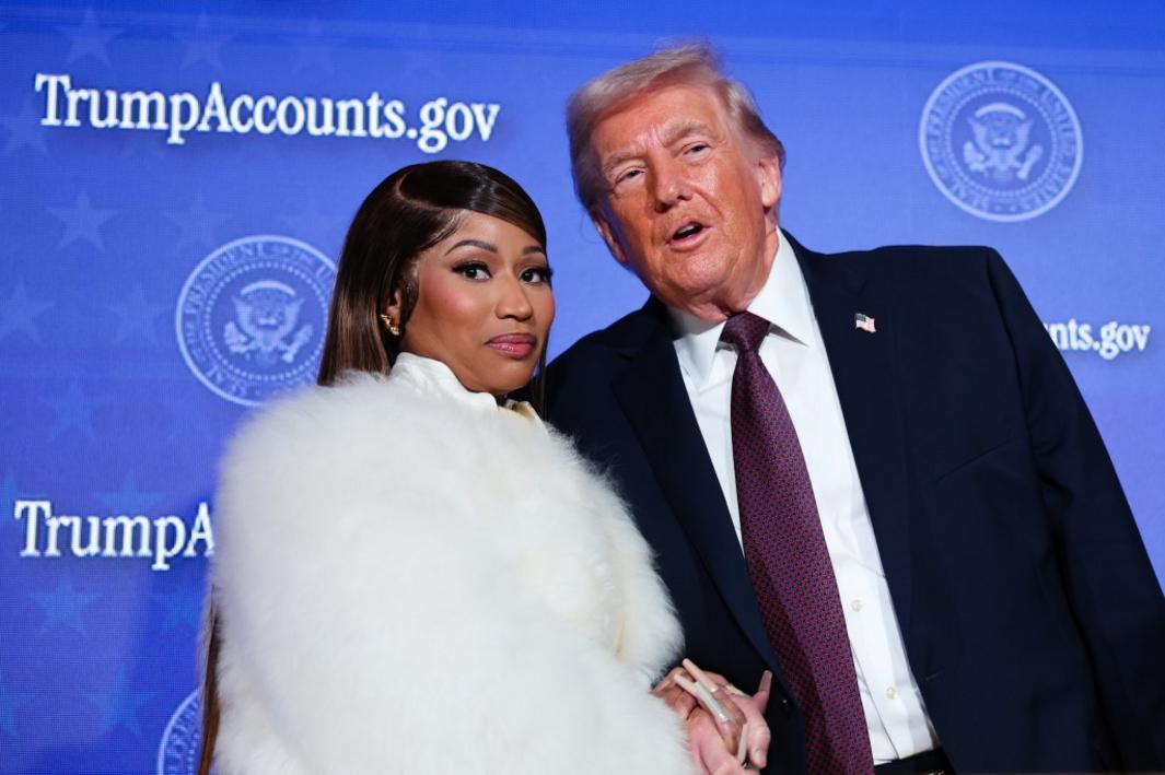 Nicki Minaj khoác tay ông Trump, gọi mình là 'fan số 1' 1 GettyImages 2258686185