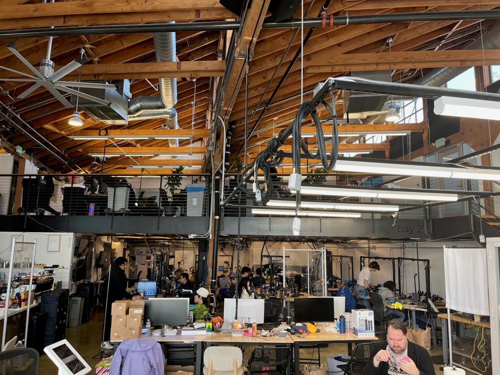 Physical Intelligence: Cựu nhân viên Stripe Lachy Groom dấn thân vào trí tuệ robot tại Thung lũng Silicon 1 IMG 4026