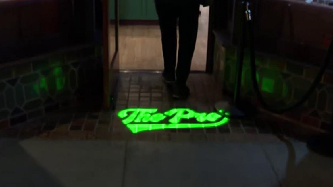 Iconic sports bar in Palo Alto reopens and prepares for the Super Bowl