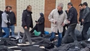 Biểu tình Iran: Hơn 2.500 người chết, Tổng Thống Donald Trump gợi ý người Mỹ nên rời đi