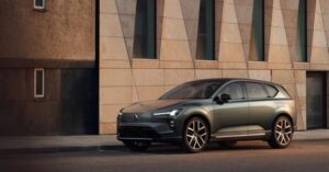 Volvo cam kết tiếp tục hỗ trợ CarPlay