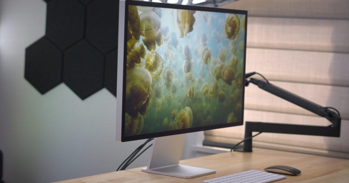 Jeffs Studio Setup Apple Studio Display 02