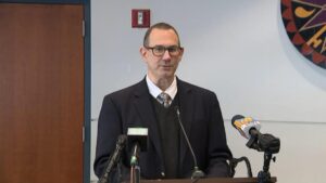 Chính quyền Hạt Lehigh muốn tống đạt ICE vì nợ tiền thuê