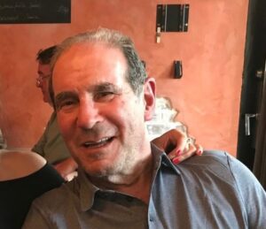 Ronn Owens Thua Kiện Phá Sản Giữa Vụ Kiện Gian Lận Danh Tính Của Con Gái