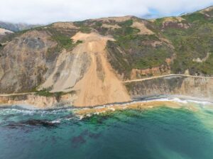 Xa Lộ số 1 Big Sur Mở Cửa Trở Lại Sau 3 Năm Bị Đóng