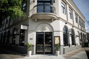 Nhà hàng Lira ở Campbell đóng cửa sau khi đầu bếp nổi tiếng ra đi