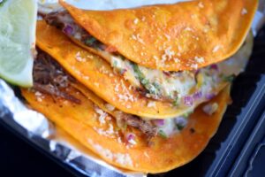 Burritos lúc nửa đêm? Quán ăn Mexico 24/7 khai trương tại East Bay